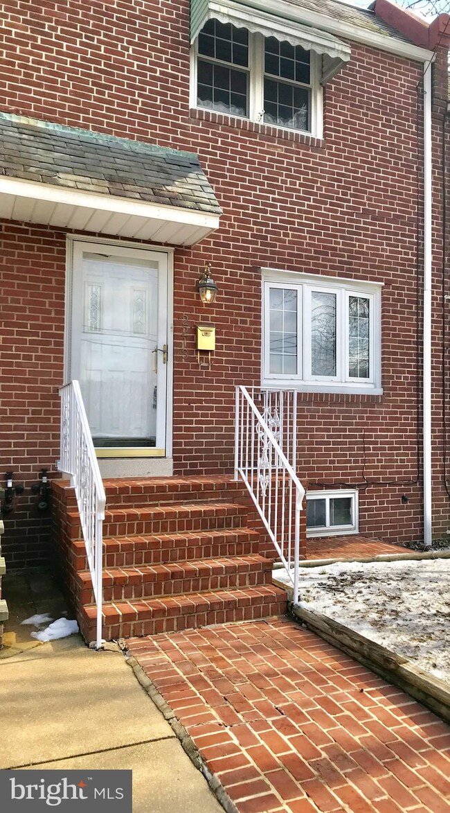 2213 Seneca Rd, Wilmington, DE 19805 - photo 3