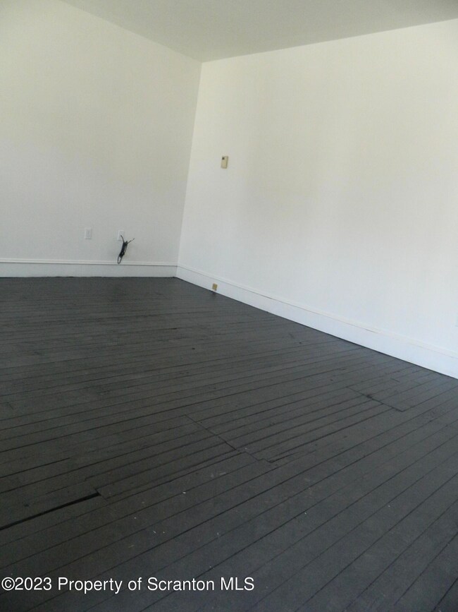 1509 Price 1st Floor St, Scranton, PA 18504 - photo 3