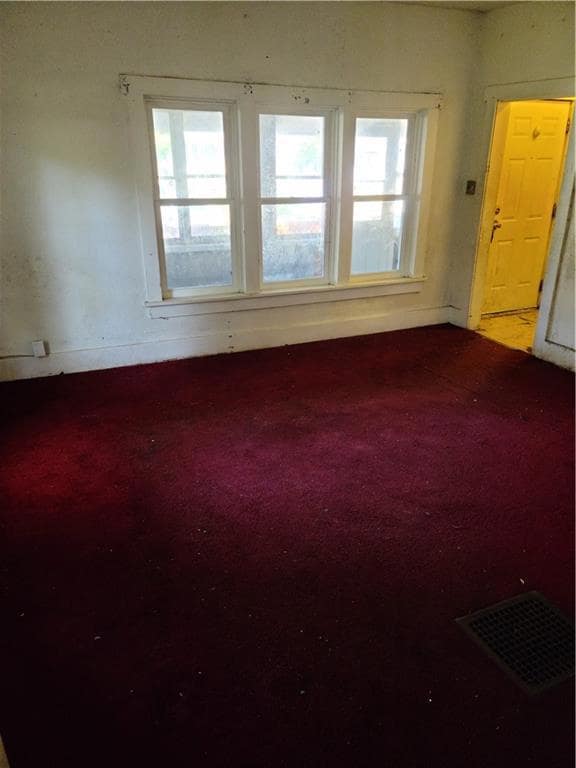 1817 22nd St, Des Moines, IA 50310 - photo 2