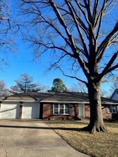 5321 Queal Dr, Shawnee, KS 66203 - photo 2