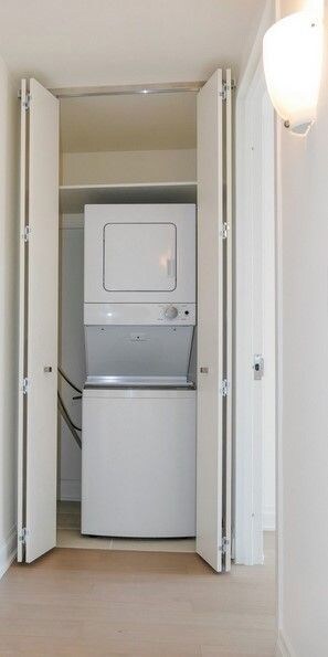 240 E 86th St unit 16-J, New York, NY 10028 - photo 7