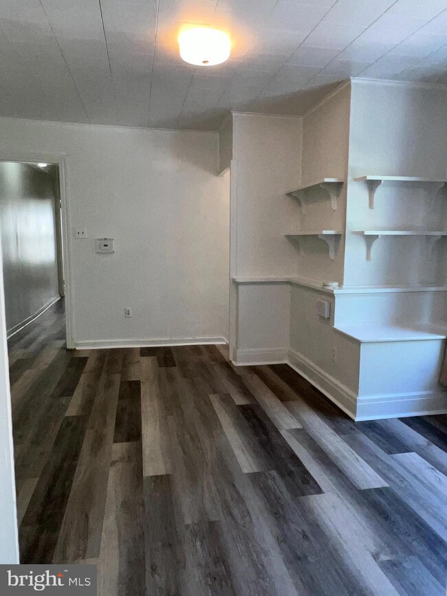 501 Mulberry St, Reading, PA 19604 - photo 4