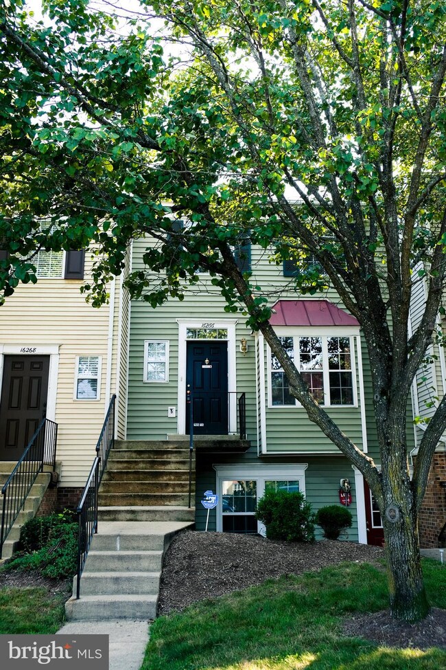 16266 Taconic Cir unit 106D, Dumfries, VA 22025 - photo 5