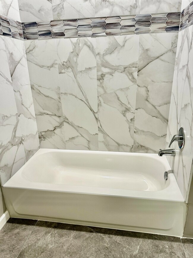 40 Vroom St unit 3A, Jersey City, NJ 07306 - photo 6