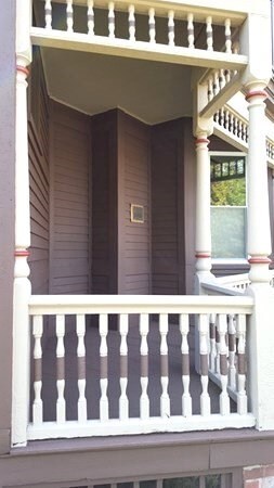 33 Chapin St, Chicopee, MA 01013 - photo 3