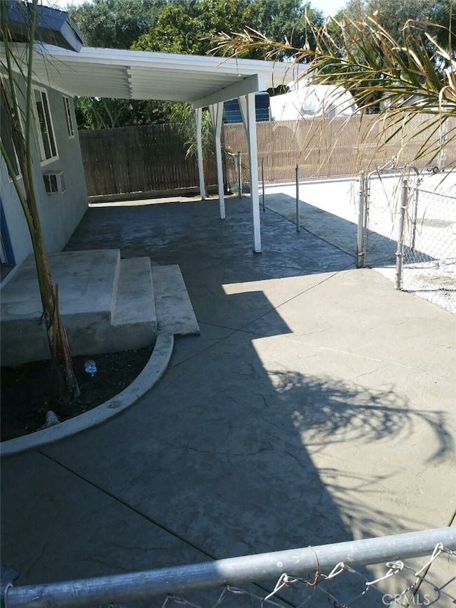 442 E Arrow Hwy unit 1/2, Upland, CA 91786 - photo 3