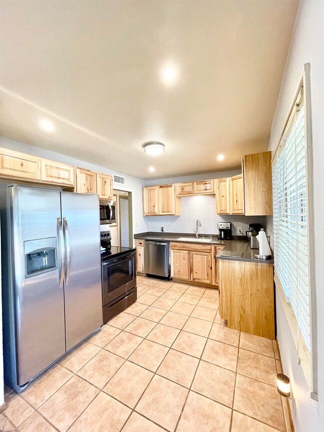 1311 Spruce Ave, Alamogordo, NM 88310 - photo 5