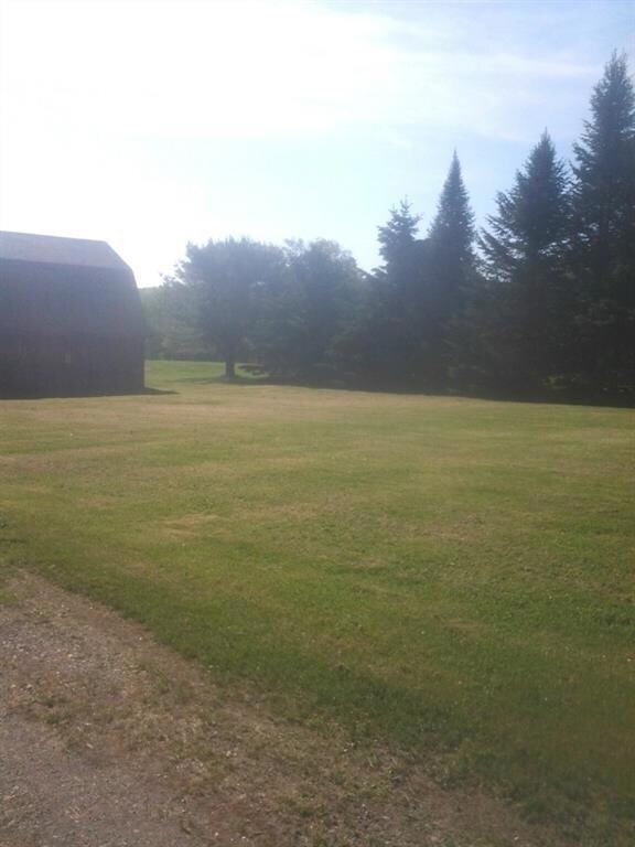 407 E Ridge Rd, Skowhegan, ME 04976 - photo 6