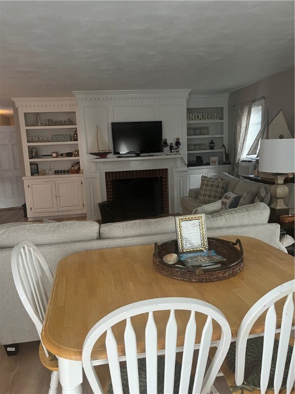 31 Franklin St unit 2, Newport, RI 02840 - photo 6