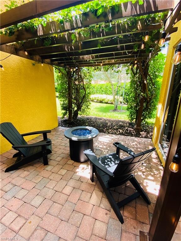 12656 Biscayne Ct, Naples, FL 34105 - photo 2