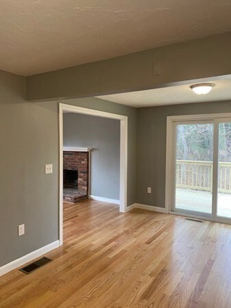 15 Edwards St, Franklin, MA 02038 - photo 4