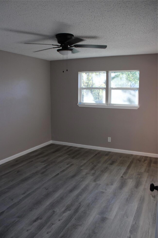 6600 Andora Ave, Fort Worth, TX 76133 - photo 6