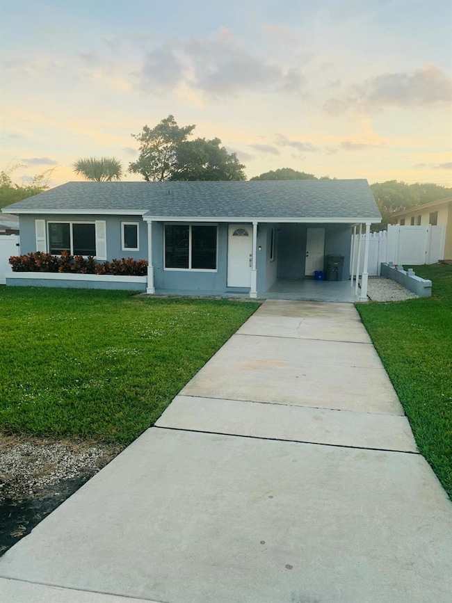 1092 Florence Rd, Lantana, FL 33462 - photo 4