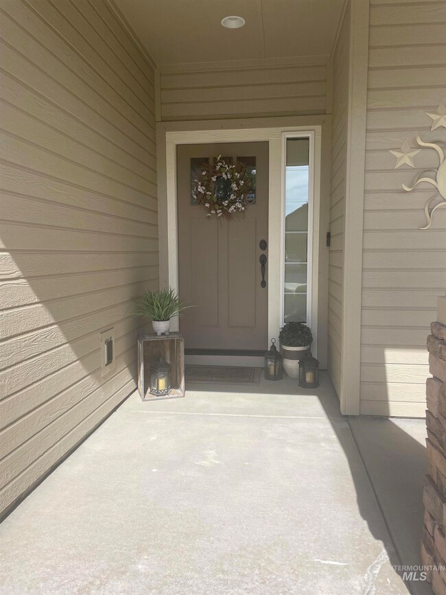 6578 E Greens Dr, Nampa, ID 83687 - photo 3