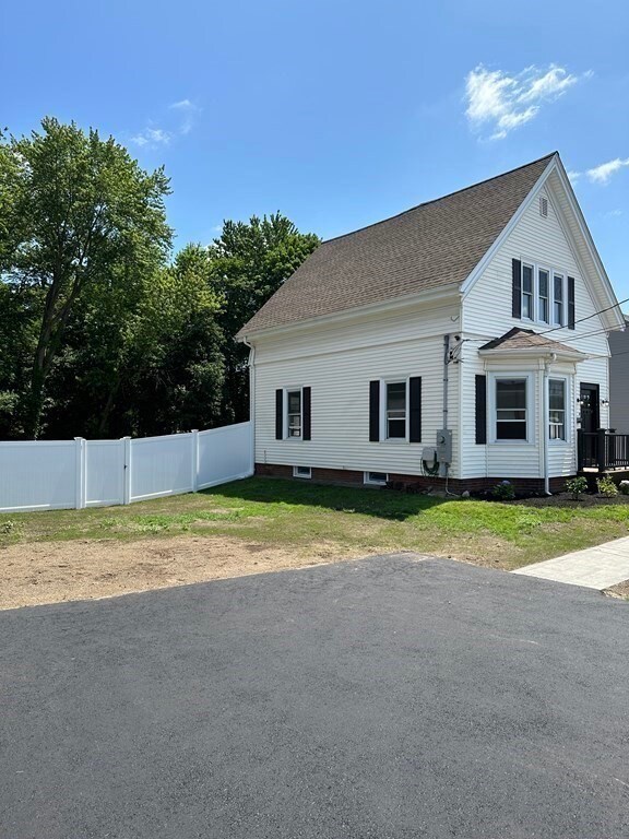 117 Monroe St, Abington, MA 02351 - photo 2