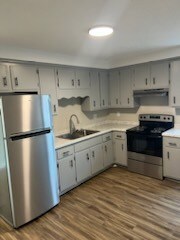 115 Walnut St unit 6, Clarksville, TN 37042 - photo 2