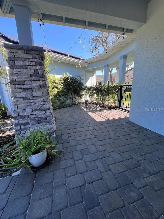 5901 Nature Ridge Ln, Lithia, FL 33547 - photo 5