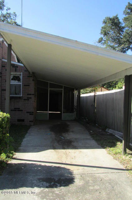 2726 Bayview Rd, Jacksonville, FL 32210 - photo 2