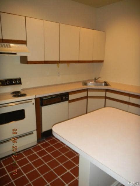 39 N 11th St unit B, Allentown, PA 18101 - photo 2