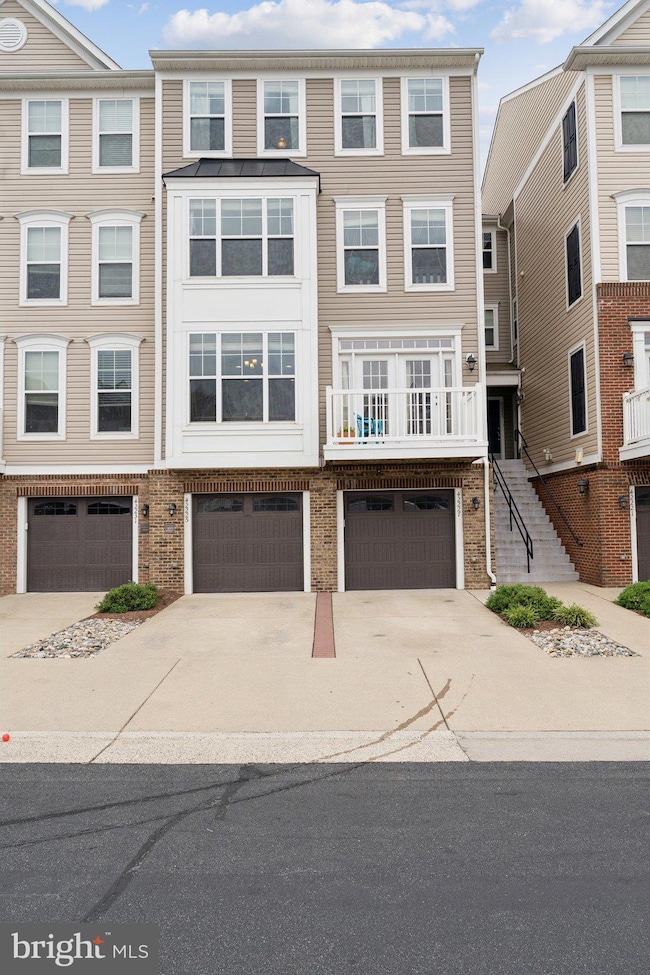 42227 Canary Grass Square, Aldie, VA 20105 - photo 2