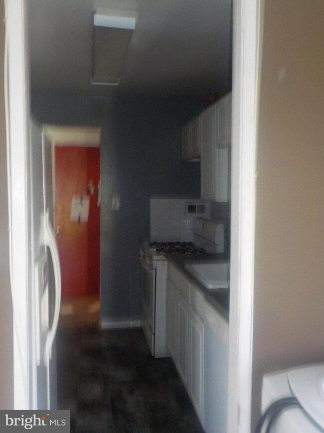 7202 Donnell Place unit D4, District Heights, MD 20747 - photo 4