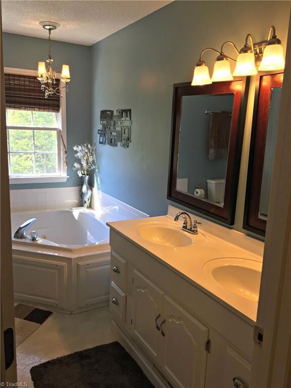 M-Bath.