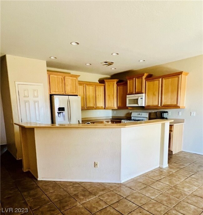 Open kitchen
