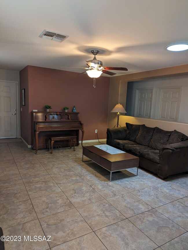 5868 N Dartwhite Dr, Tucson, AZ 85741 - photo 3