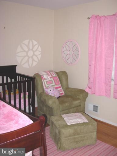 6608 Holford Ln, Springfield, VA 22152 - photo 6