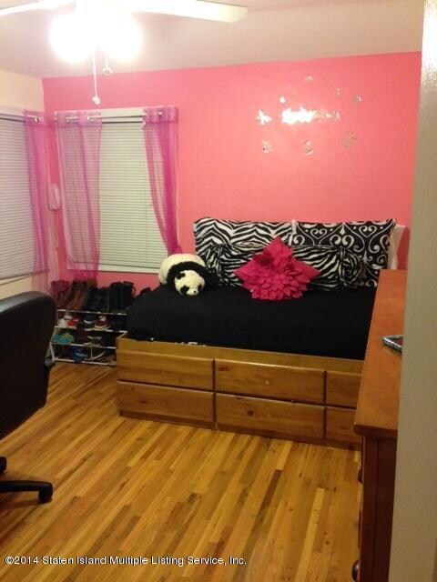 second_bedroom_1