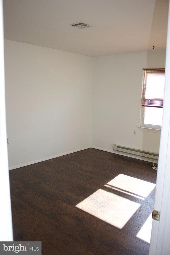 52 Dorchester Dr, Southampton, NJ 08088 - photo 3