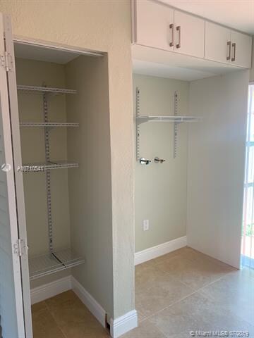 unlisted-address, Miami, FL 33193 - photo 7