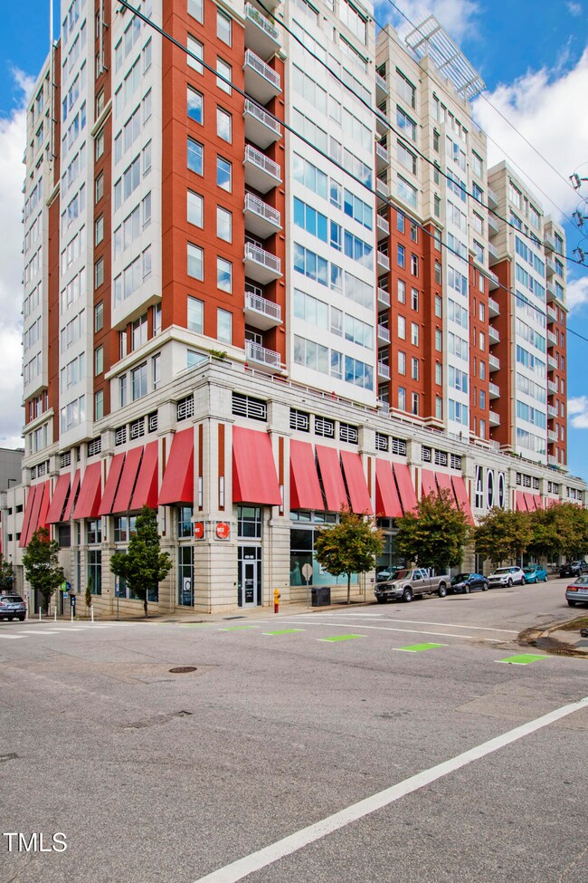 400 W North St unit 610, Raleigh, NC 27603 - photo 6