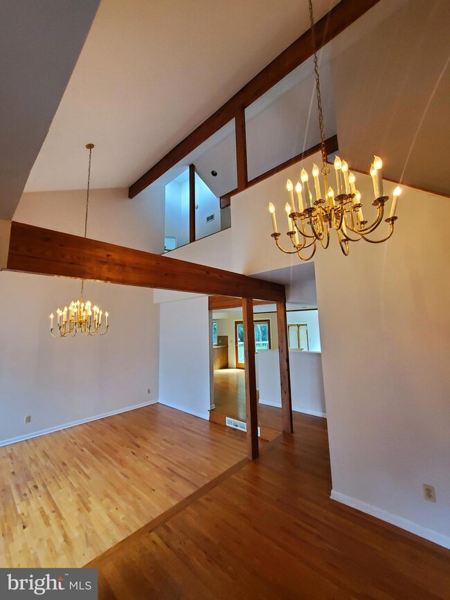 11 Teak Ln, Princeton, NJ 08540 - photo 3