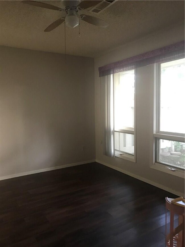 13 Mellor Ln, Bella Vista, AR 72715 - photo 2