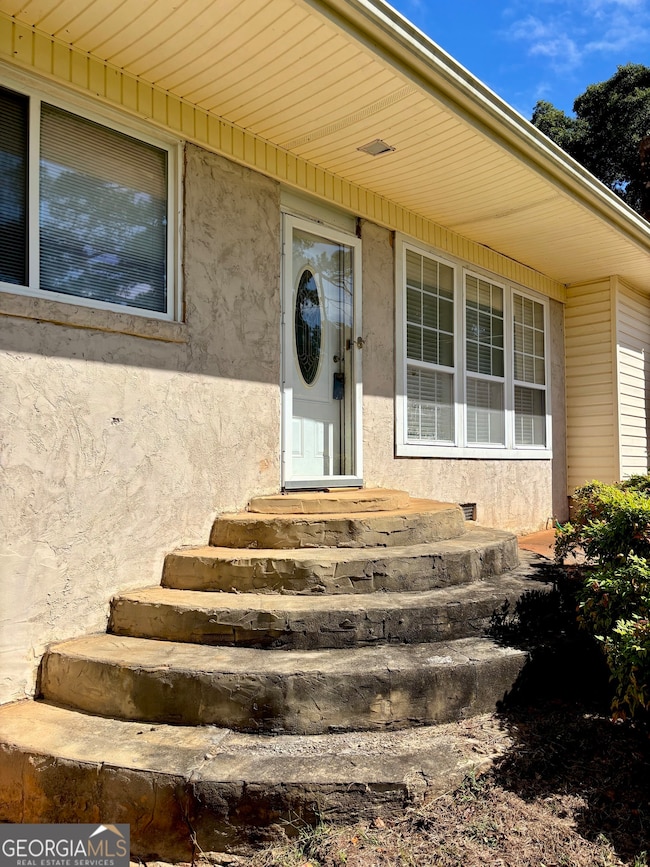 412 Denham St, Thomaston, GA 30286 - photo 2