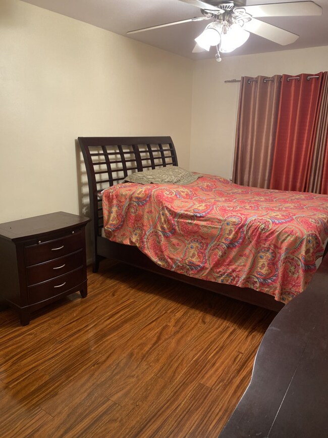 1020 W 18th St unit 2S, Broadview, IL 60155 - photo 2