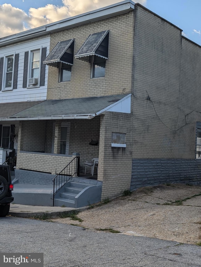 1510 W 36th St, Baltimore, MD 21211 - photo 2