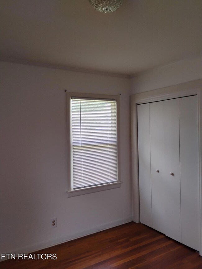 128 Sheridan Cir, Oak Ridge, TN 37830 - photo 5