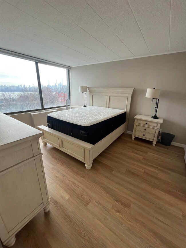 Park Hudson Apartments unit 307, North Bergen, NJ 07047 - photo 5