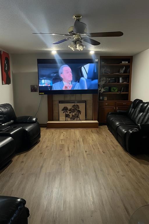 6909 Deerview Dr, Urbandale, IA 50322 - photo 4