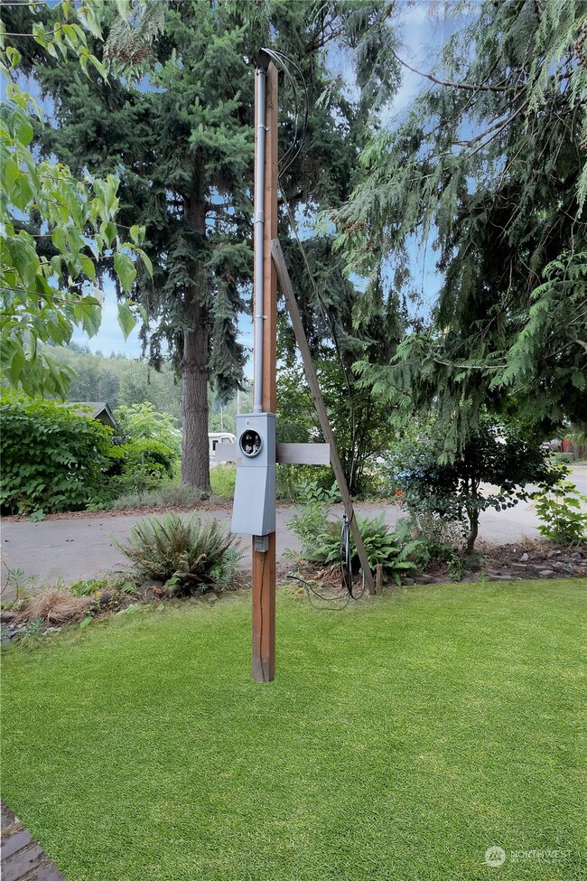 311 Calistoga St E, Orting, WA 98360 - photo 7