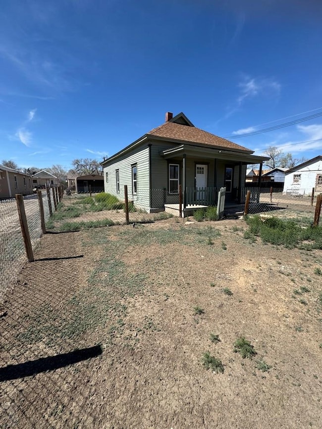 629 St Vrain Ave, Las Animas, CO 81054 - photo 4