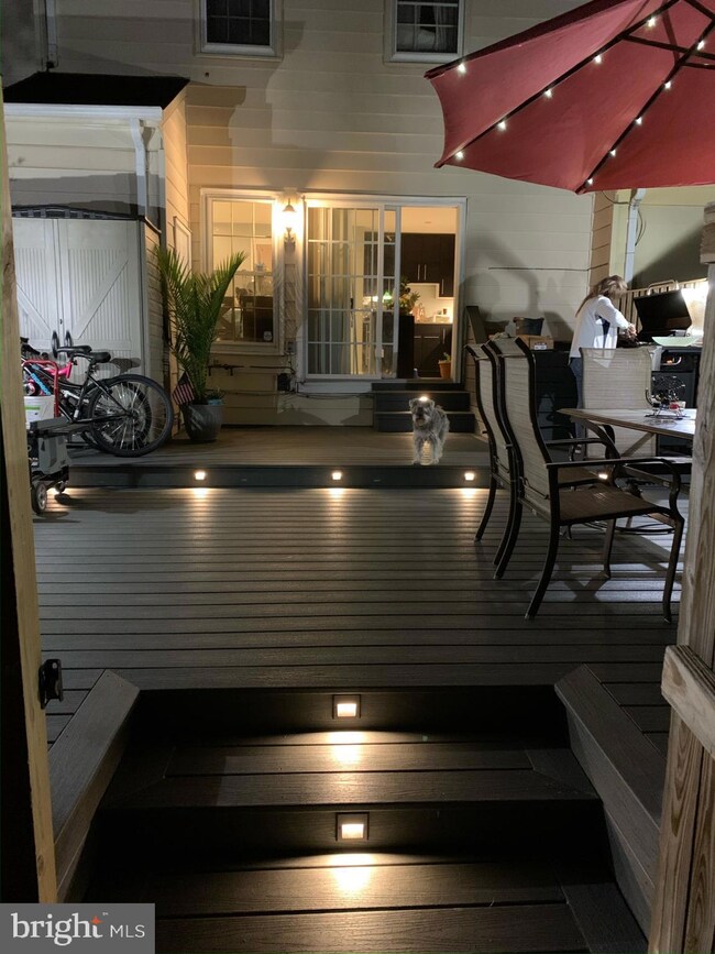 7860 Parthian Ct, Springfield, VA 22153 - photo 3