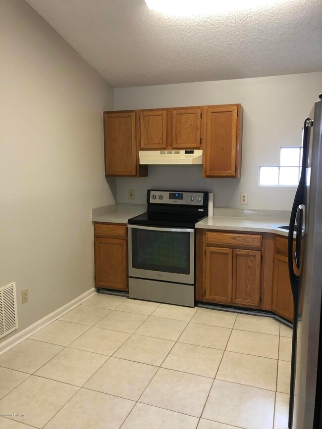 10667 Northwyck Dr, Jacksonville, FL 32218 - photo 7