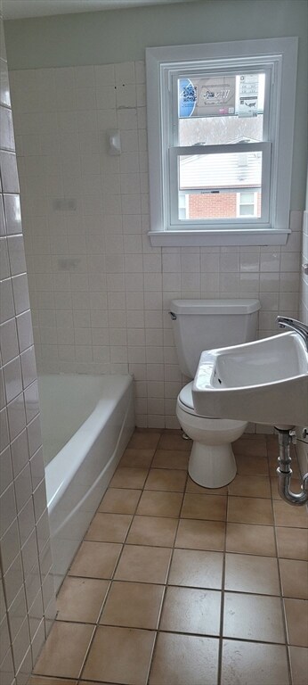 213 Manzella Ct unit 215, Rockland, MA 02370 - photo 6