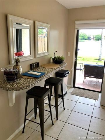 4191 S Pine Island Rd unit 4191, Davie, FL 33328 - photo 6