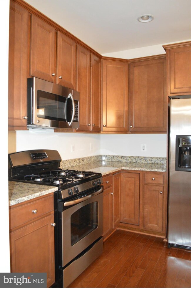 9542 Chancellorsville Ln unit 11G, Manassas, VA 20110 - photo 7