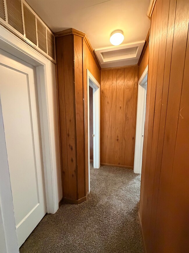 621 N 12th St, Enid, OK 73701 - photo 7