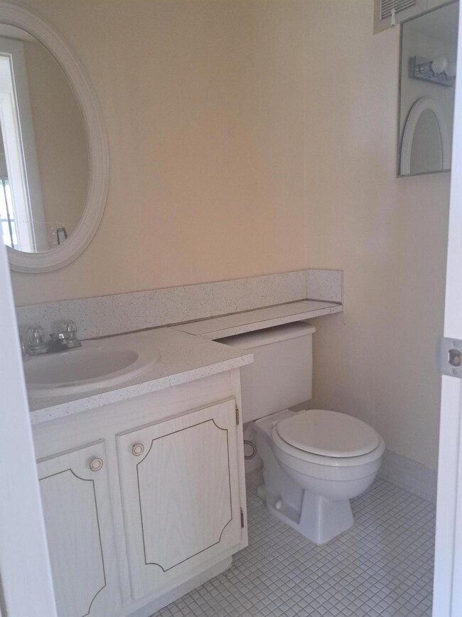 241 Sheffield J, West Palm Beach, FL 33417 - photo 2